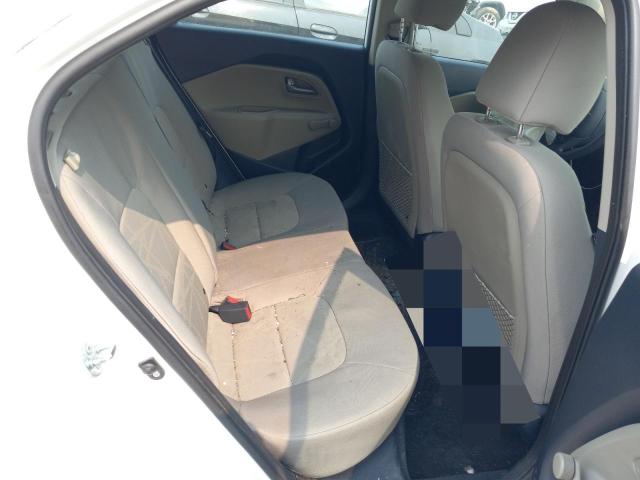 Photo 6 from auction – 2015 KIA RIO LX with VIN KNADM5A30F6441254