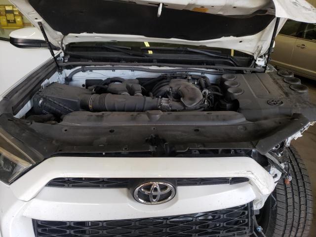 Photo 7 from auction – 2015 TOYOTA 4RUNNER SR with VIN JTEBU5JR6F5220855