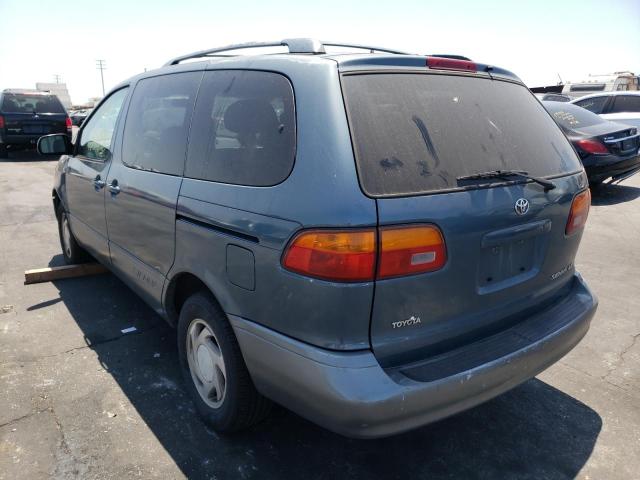 Photo 3 from auction – 2000 TOYOTA SIENNA LE with VIN 4T3ZF13C0YU249021