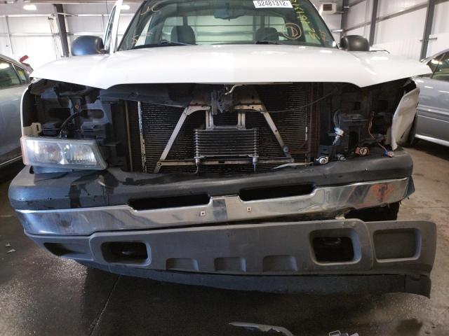 Photo 9 from auction – 2005 CHEVROLET SILVERADO with VIN 1GCEK14T35Z326145