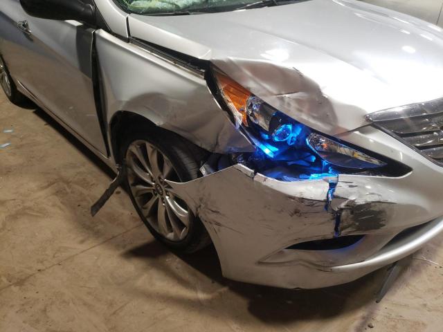 Photo 9 from auction – 2012 HYUNDAI SONATA SE with VIN 5NPEC4AC1CH465195