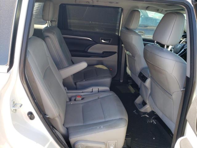 Photo 6 from auction – 2016 TOYOTA HIGHLANDER with VIN 5TDDCRFH1GS020100