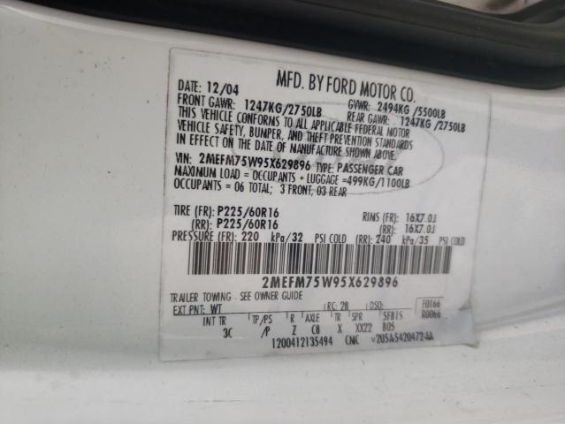 Photo 10 from auction – 2005 MERCURY GRAND MARQ with VIN 2MEFM75W95X629896