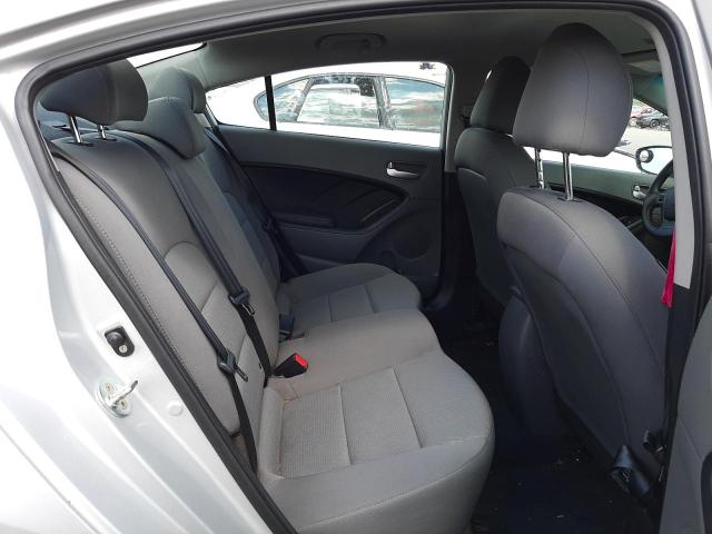 Photo 6 from auction – 2017 KIA FORTE LX with VIN 3KPFK4A75HE142886