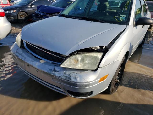 Photo 9 from auction – 2007 FORD FOCUS ZX4 with VIN 1FAFP34N17W236179