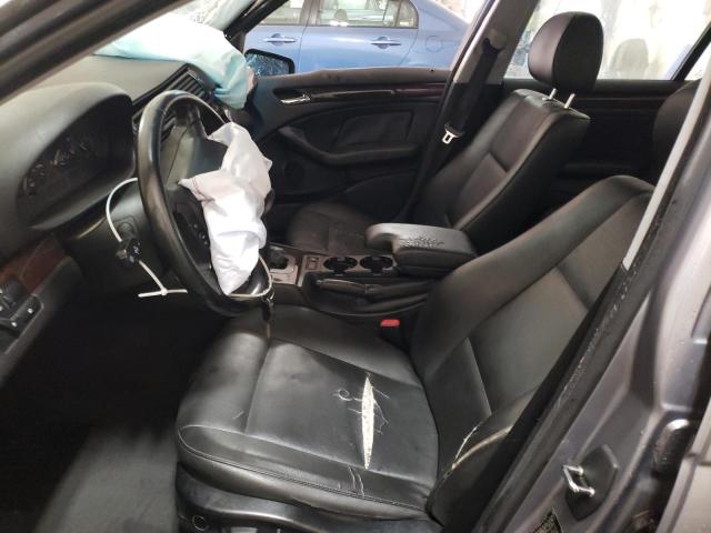 Photo 5 from auction – 2004 BMW 325 IS SUL with VIN WBAAZ33464KP89787