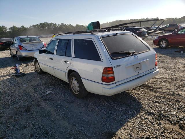 Photo 9 from auction – 1995 MERCEDES-BENZ E 320 with VIN WDBEA92E8SF309245