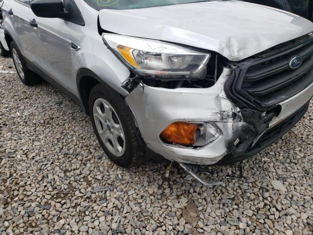 Photo 9 from auction – 2017 FORD ESCAPE S with VIN 1FMCU0F74HUF07828