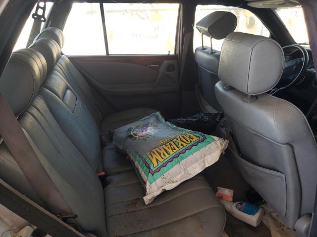 Photo 6 from auction – 1998 MERCEDES-BENZ E 320 with VIN WDBJH65FXWA565743