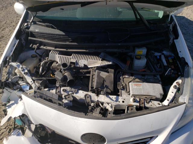 Photo 7 from auction – 2012 TOYOTA PRIUS V with VIN JTDZN3EU3C3142691