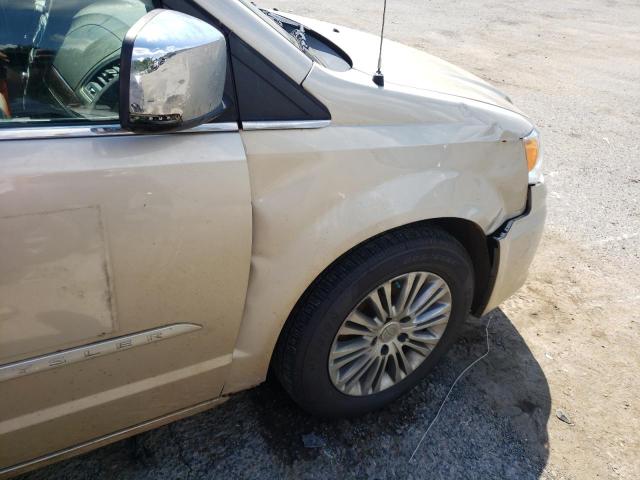Photo 9 from auction – 2013 CHRYSLER TOWN & COU with VIN 2C4RC1CGXDR614742