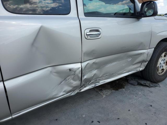 Photo 9 from auction – 2004 CHEVROLET SILVERADO with VIN 1GCEC19V94Z230817
