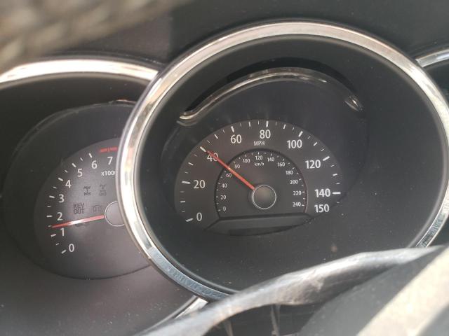 Photo 8 from auction – 2011 KIA SORENTO EX with VIN 5XYKUDA17BG023820