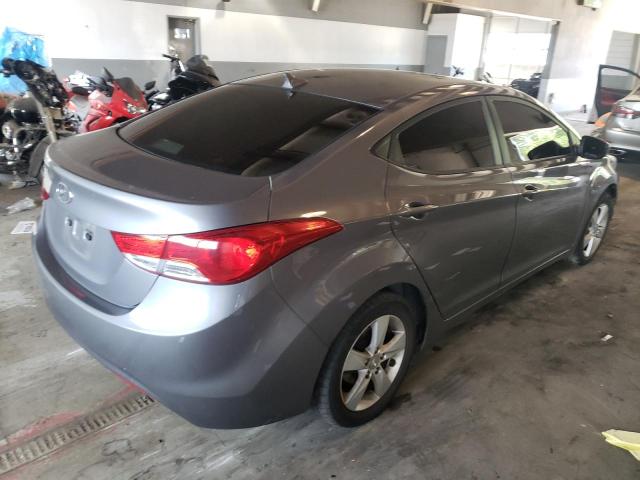 Photo 4 from auction – 2012 HYUNDAI ELANTRA GL with VIN 5NPDH4AE0CH109366