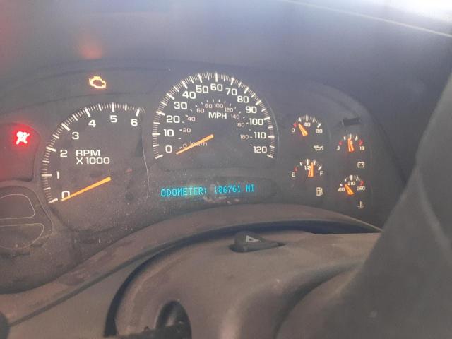 Photo 8 from auction – 2005 GMC SIERRA 150 with VIN 2GTEC19T751265932