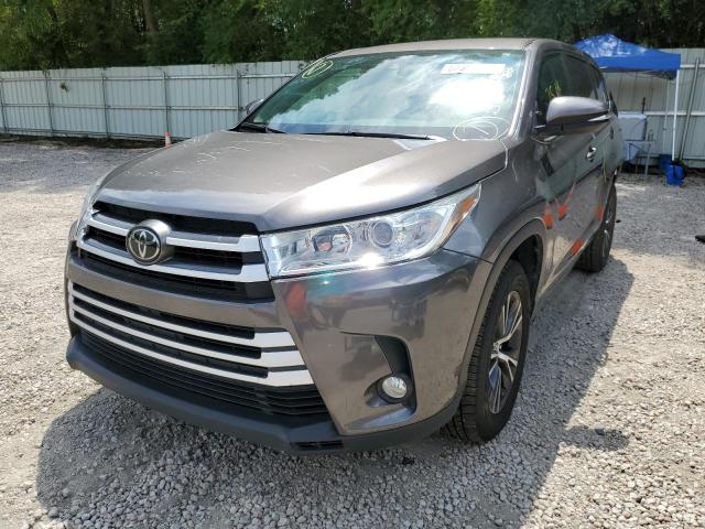 Photo 2 from auction – 2017 TOYOTA HIGHLANDER with VIN 5TDZZRFH4HS218529