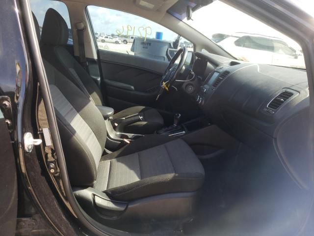 Zdjęcie 5 z aukcji – 2017 KIA FORTE LX z VIN 3KPFL4A71HE063969