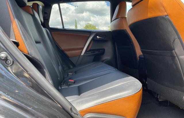 Photo 6 from auction – 2016 TOYOTA RAV4 SE with VIN JTMNFREV7GJ068488