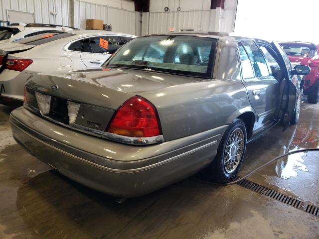 Photo 4 from auction – 2002 FORD CROWN VICT with VIN 2FAFP73W72X159977