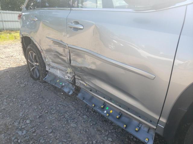 Photo 9 from auction – 2018 TOYOTA HIGHLANDER with VIN 5TDJZRFH6JS544559