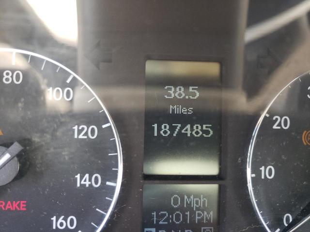 Photo 8 from auction – 2005 MERCEDES-BENZ C 240 with VIN WDBRF61J85A684635