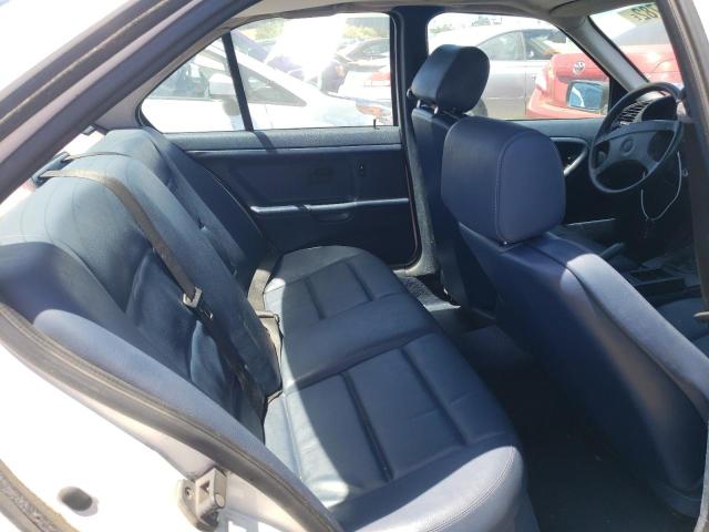 Photo 6 from auction – 1992 BMW 318 I with VIN WBACA5311NFG03376
