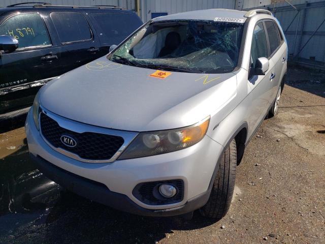 Photo 2 from auction – 2011 KIA SORENTO EX with VIN 5XYKU3A16BG172603