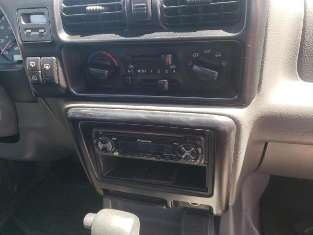 Photo 9 from auction – 2001 HONDA PASSPORT E with VIN 4S6CK58WX14402084