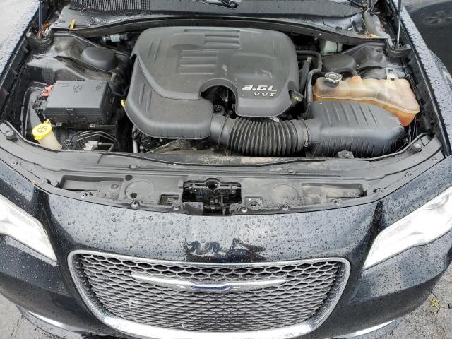 Photo 7 from auction – 2016 CHRYSLER 300C with VIN 2C3CCAEG4GH352282