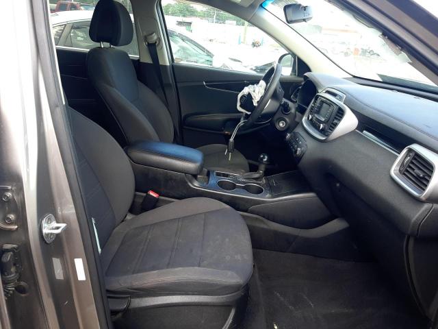 Photo 5 from auction – 2016 KIA SORENTO LX with VIN 5XYPG4A32GG167863