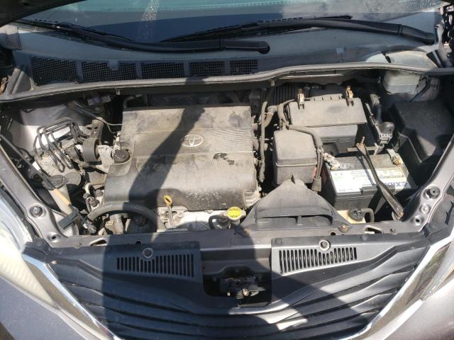 Photo 7 from auction – 2011 TOYOTA SIENNA LE with VIN 5TDJK3DC3BS013717