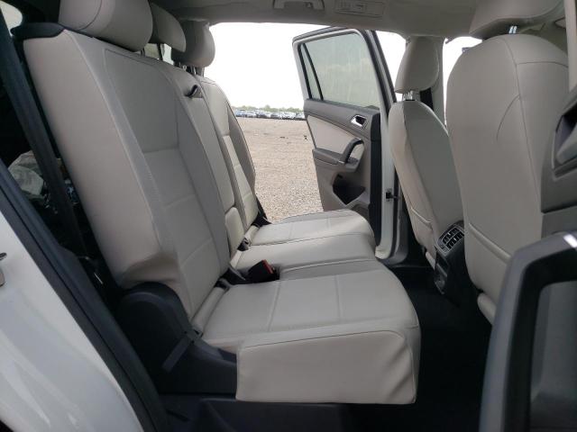 Photo 6 from auction – 2018 VOLKSWAGEN TIGUAN SE with VIN 3VV3B7AX1JM017126