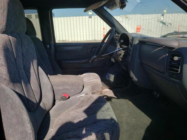 Photo 5 from auction – 2000 GMC SONOMA with VIN 1GTCS1942YK171951