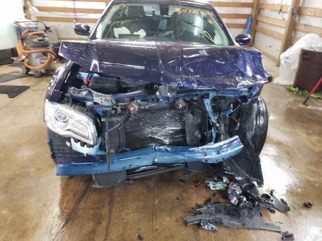 Photo 9 from auction – 2016 CHRYSLER 300 LIMITE with VIN 2C3CCARG0GH198583