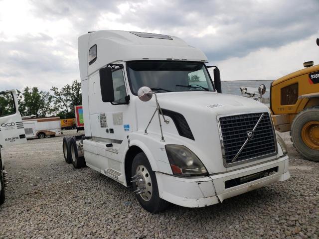 VOLVO VN VNL 2012 with VIN 4V4NC9TG4CN540523 - Photo from auction