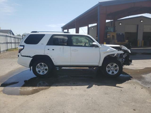 Photo 9 from auction – 2021 TOYOTA 4RUNNER SR with VIN JTEMU5JR8M5883494