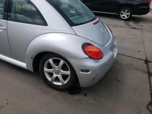 Photo 9 from auction – 2004 VOLKSWAGEN NEW BEETLE with VIN 3VWCD31C94M409271