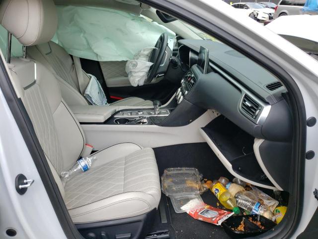 Photo 5 from auction – 2019 GENESIS G70 PRESTI with VIN KMTG34LE4KU024321