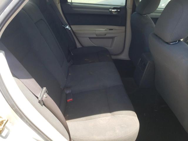 Photo 6 from auction – 2005 CHRYSLER 300 with VIN 2C3JA43R35H687887