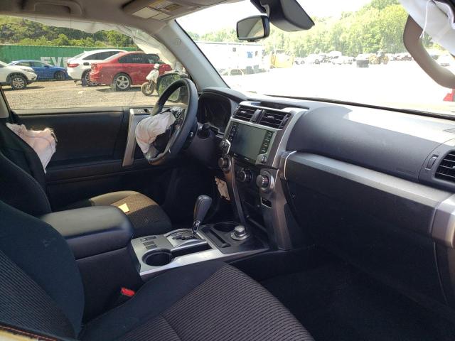 Photo 5 from auction – 2021 TOYOTA 4RUNNER SR with VIN JTEBU5JRXM5930788