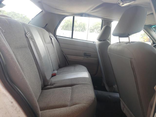 Photo 6 from auction – 2005 FORD CROWN VICT with VIN 2FAFP71W85X128972
