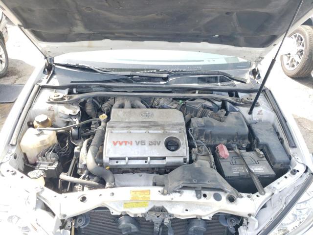 Photo 7 from auction – 2005 TOYOTA CAMRY LE with VIN 4T1BF32K75U604292
