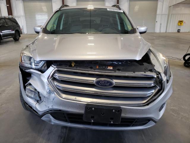 Photo 9 from auction – 2017 FORD ESCAPE SE with VIN 1FMCU9GD4HUB40907