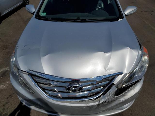 Photo 7 from auction – 2012 HYUNDAI SONATA SE with VIN 5NPEC4AC2CH312583
