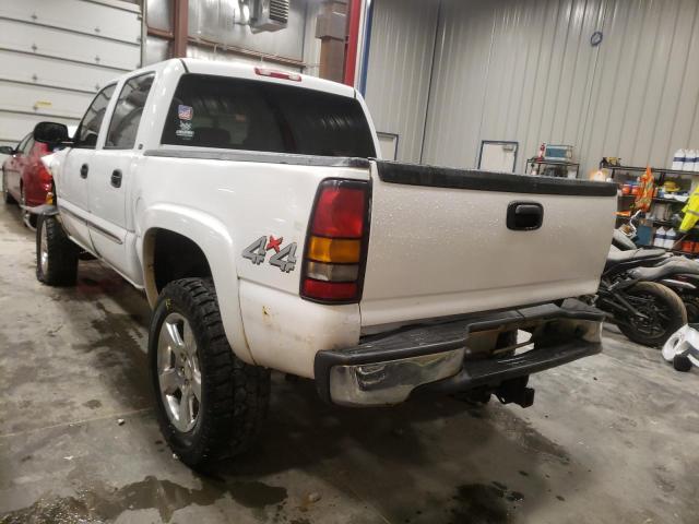 Photo 3 from auction – 2005 GMC NEW SIERRA with VIN 2GTEK13T451400876