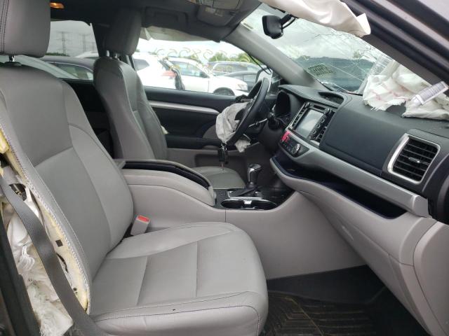 Photo 5 from auction – 2016 TOYOTA HIGHLANDER with VIN 5TDJKRFH0GS243394
