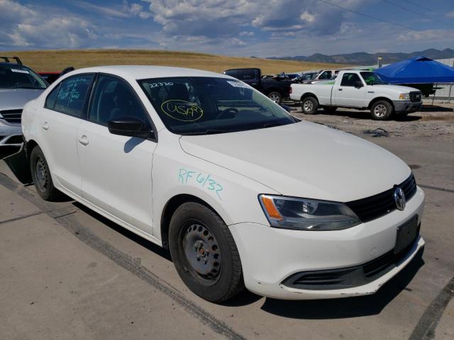 VOLKSWAGEN JETTA BASE 2013 with VIN 3VW2K7AJ0DM372070 - Photo from auction