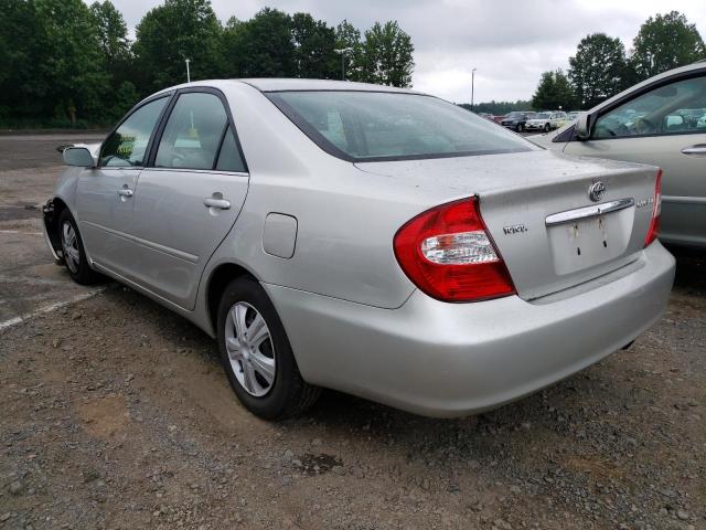 Photo 3 from auction – 2004 TOYOTA CAMRY LE with VIN 4T1BE32KX4U934283