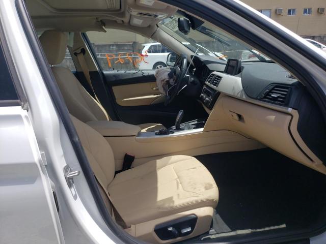 Photo 5 from auction – 2018 BMW 320 I with VIN WBA8E1G55JNU92506