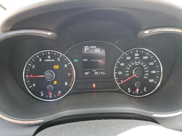 Photo 8 from auction – 2017 KIA FORTE LX with VIN 3KPFK4A73HE136939
